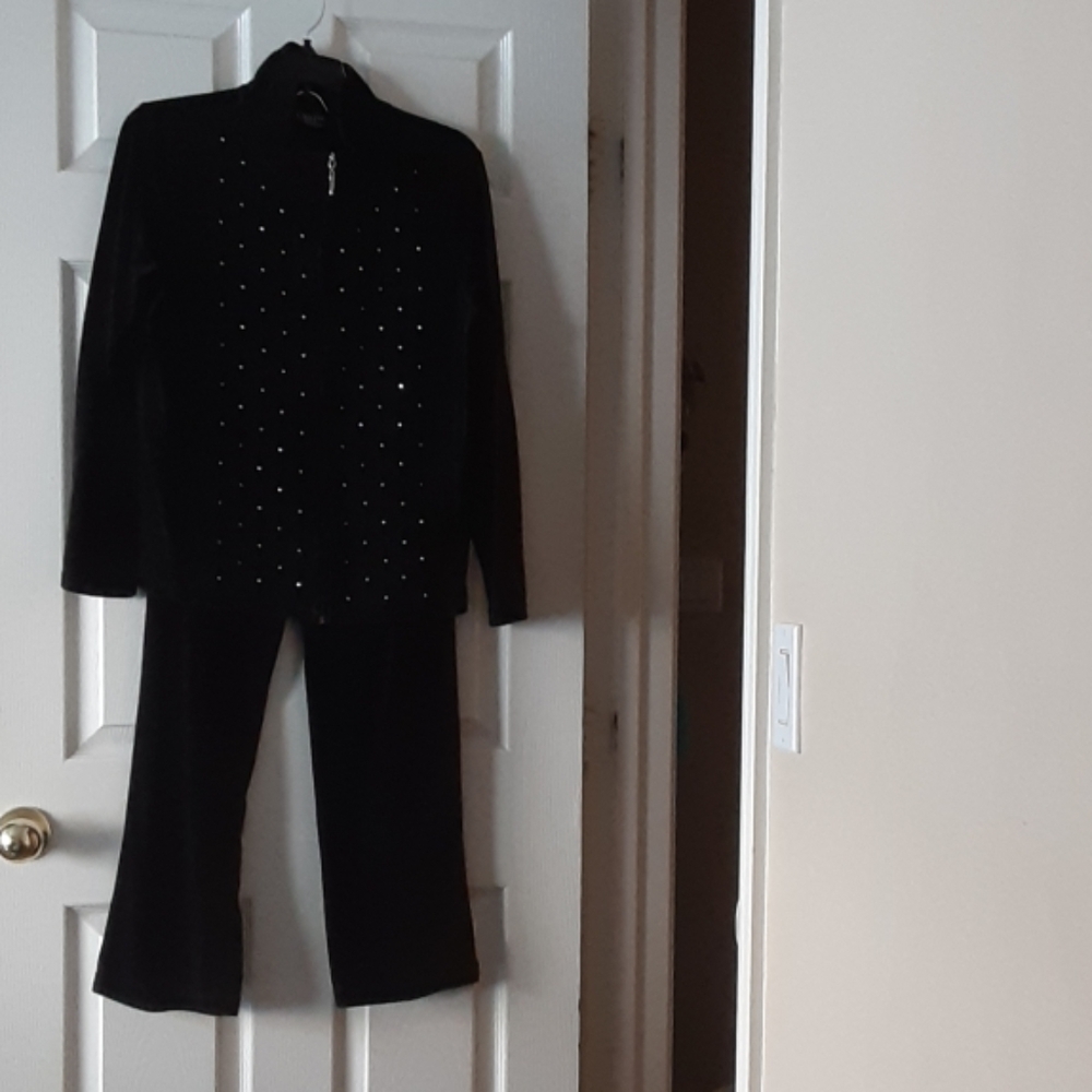 Terry cloth lounge suit